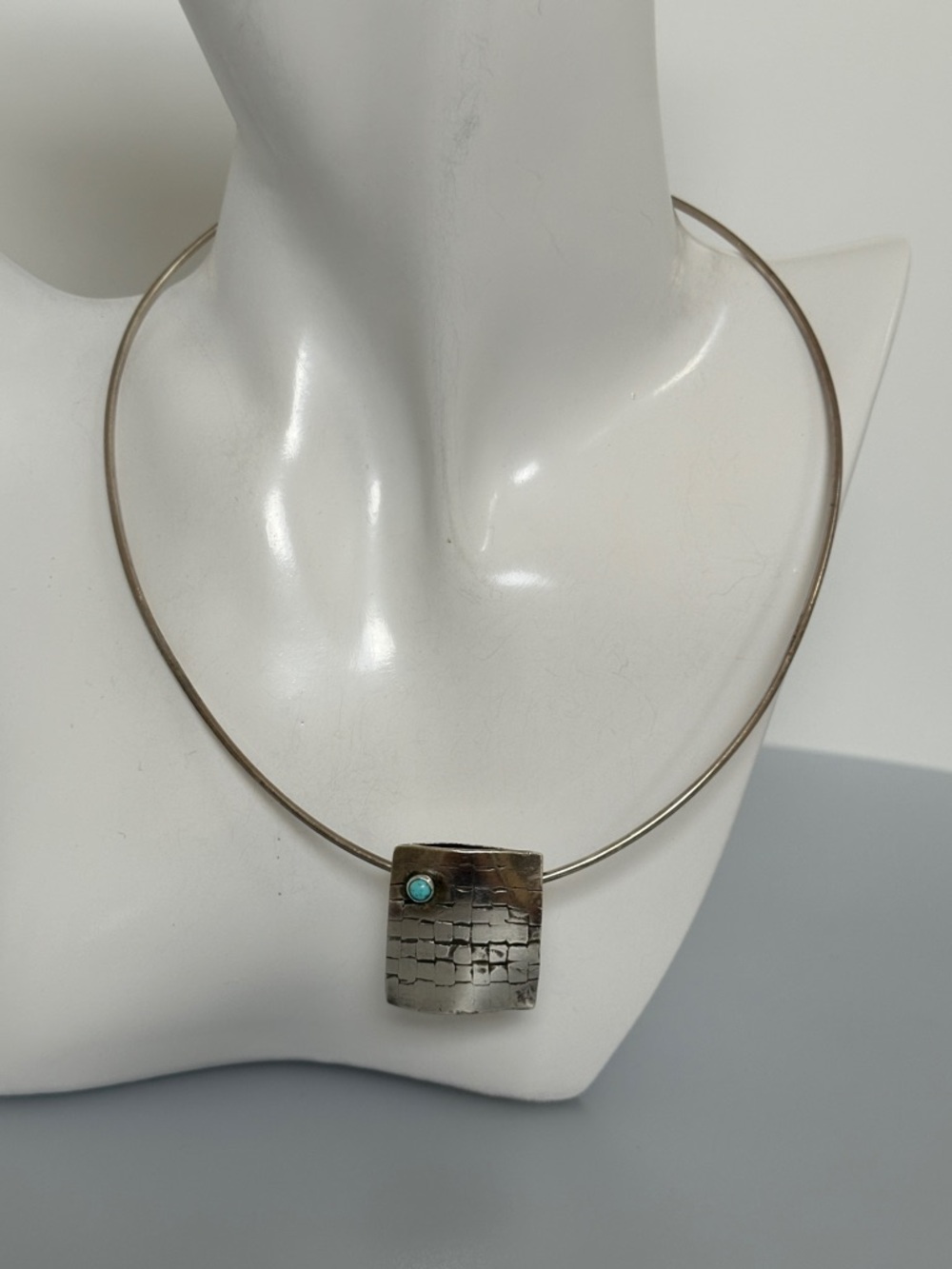 925 sterling Silver Turquoise Square Pendant Necklace with Turquoise Accent